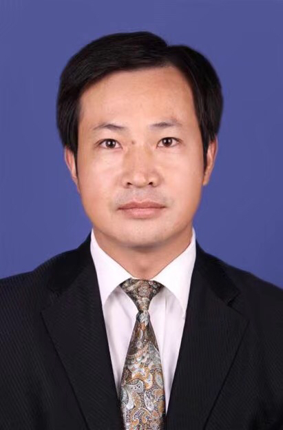 1716469831122812.jpg 杨国富主任2.jpg