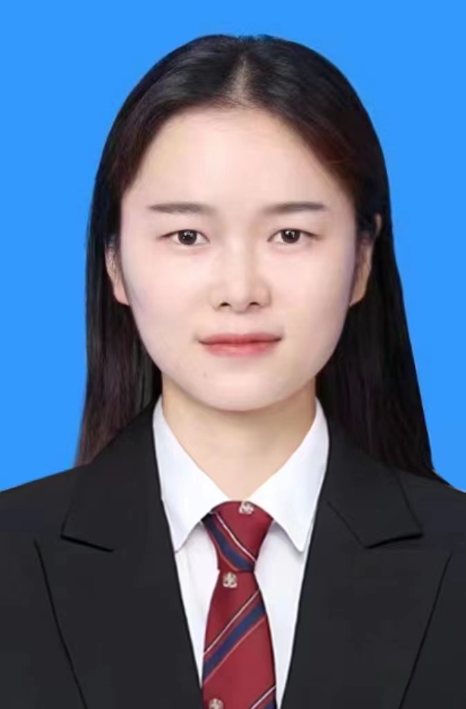 吴兴艳实习律师.jpg